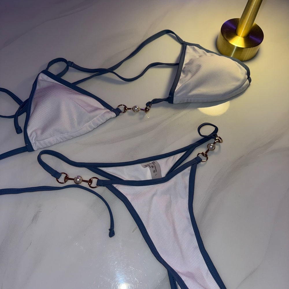 Stylish Blue and White Bikini with Pearl Accents